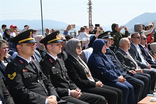 23 Nisan Ulusal Egemenlik ve Çocuk Bayramı Coşkuyla Kutlandı